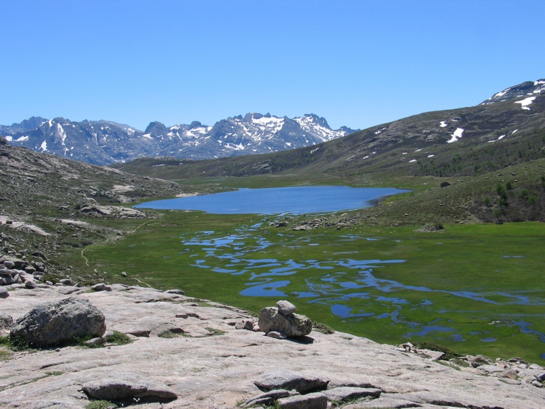 Le Lac de Ninu et le GR 20 Le Lac de Ninu et le GR 20